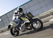 KTM 990 Super Duke KTM 990 Super Duke